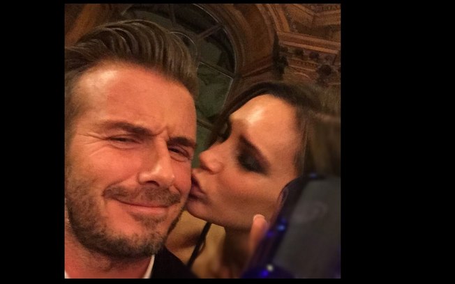 @victoriabeckham - ser ex-Spice Girls e casada com David Beckham já são mais do que bons motivos para ser seguida no instagram