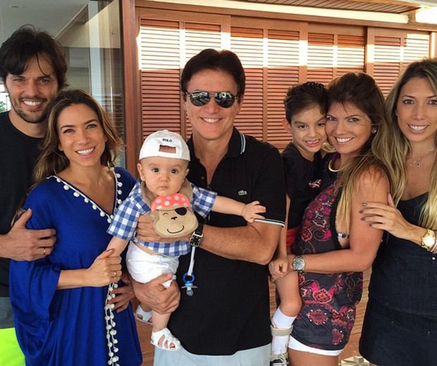 Patrícia Abravanel curte feriado com o filho e a família do noivo em Natal (Foto: Reprodução/Instagram)