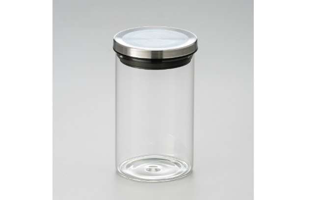 Os esquecidos podem optar pelos potes de vidro, como esse da Rojamec, que possibilitam ver o item armazenado e não precisam ser identificados com etiquetas