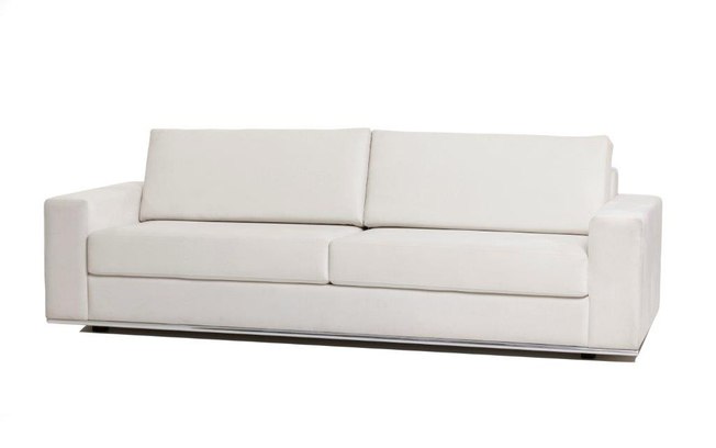 Com estrutura metálica, o sofá Cool mede 2 x 0,93 x 0,81 m. À venda na Líder Interiores a partir de R$ 7.350